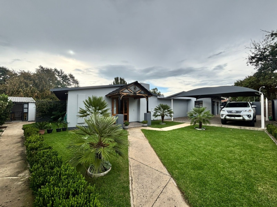 3 Bedroom Property for Sale in Sasolburg Ext 4 Free State